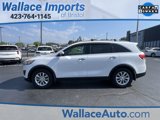 Used 2016 Kia Sorento LX image 3