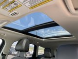 Used 2017 Ford Escape Titanium image 3