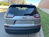 Used 2019 Jeep Cherokee Latitude w/ Popular Appearance Group image 3