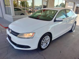 Used 2011 Volkswagen Jetta SEL image 6