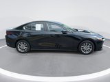 Used 2019 MAZDA MAZDA3 Sedan image 4