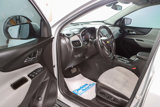 Used 2018 Chevrolet Equinox LT image 3