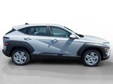 New 2025 Hyundai Kona SE image 6