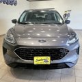 Used 2022 Ford Escape SE w/ SE Sport Appearance Package image 2