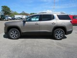 Certified 2023 GMC Acadia SLT w/ Preferred Package image 2
