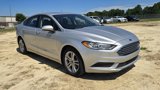 Used 2018 Ford Fusion SE image 3