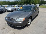 Used 2004 Ford Taurus SES image 2