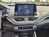 Used 2022 Nissan Altima 2.5 SR image 3