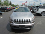Used 2016 Jeep Cherokee Latitude w/ Comfort/Convenience Group image 3