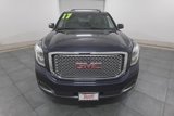 Used 2017 GMC Yukon Denali image 3