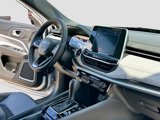 New 2025 Jeep Compass Latitude image 5