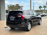 Used 2024 GMC Terrain SLE image 3