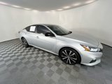 Used 2020 Nissan Altima 2.5 SR image 2