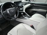 Used 2021 Toyota Camry SE image 3