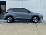 Used 2023 Nissan Kicks SV image 3