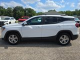 Used 2022 GMC Terrain SLE w/ Driver Convenience Package image 3