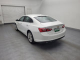 Used 2017 Chevrolet Malibu Premier w/ Driver Confidence Package image 5