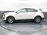 Used 2017 Cadillac XT5 Luxury w/ Advanced Security Package image 2
