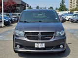 Used 2018 Dodge Grand Caravan GT image 3