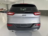Used 2018 Jeep Cherokee Limited image 6