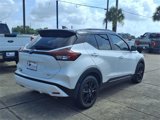 Used 2023 Nissan Kicks SR image 2