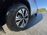 Used 2023 Nissan Rogue SV image 2