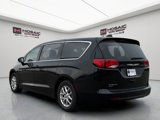 Used 2022 Chrysler Voyager LX image 5