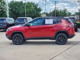 Used 2023 Jeep Compass Trailhawk image 4