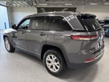 Used 2023 Jeep Grand Cherokee Limited image 5