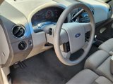 Used 2006 Ford F150 XLT image 2