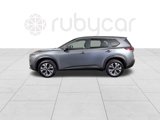 Used 2023 Nissan Rogue SV image 2