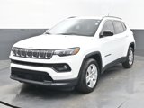 Used 2022 Jeep Compass Latitude image 3