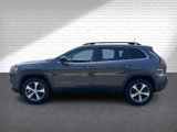 Used 2022 Jeep Cherokee Limited image 4