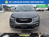Used 2022 Chrysler Pacifica Limited image 3
