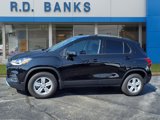 Used 2022 Chevrolet Trax LT w/ LT Convenience Package image 2