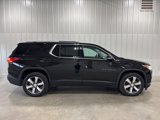 Used 2018 Chevrolet Traverse LT image 2