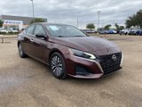 Used 2024 Nissan Altima 2.5 SV image 5