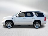 Used 2013 Cadillac Escalade Luxury image 4