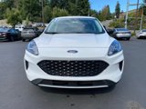Used 2022 Ford Escape SE w/ Cold Weather Package image 2