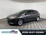 Used 2015 Ford Focus SE w/ SE Cold Weather Package image 4