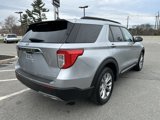 Used 2023 Ford Explorer XLT image 5