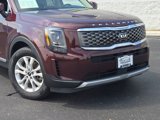 Used 2021 Kia Telluride LX image 2