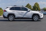 Used 2021 Toyota RAV4 LE image 5