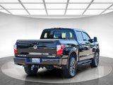 Used 2017 Nissan Titan PRO-4X image 4