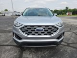 Used 2022 Ford Edge SEL w/ Convenience Package image 3