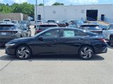 New 2025 Hyundai Elantra Limited image 4