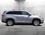 Used 2015 Toyota Highlander LE image 5