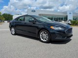 Used 2020 Ford Fusion SE image 2