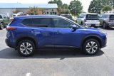 Used 2021 Nissan Rogue SV image 4