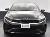 Used 2023 Kia Forte LXS image 3